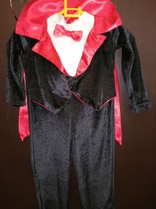 Kids Costumes to Hire - Dracula Vampire Ringmaster - CHILD